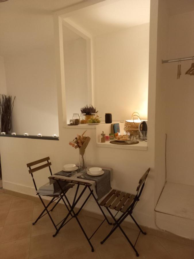 نابولي La Maison Marseille المظهر الخارجي الصورة