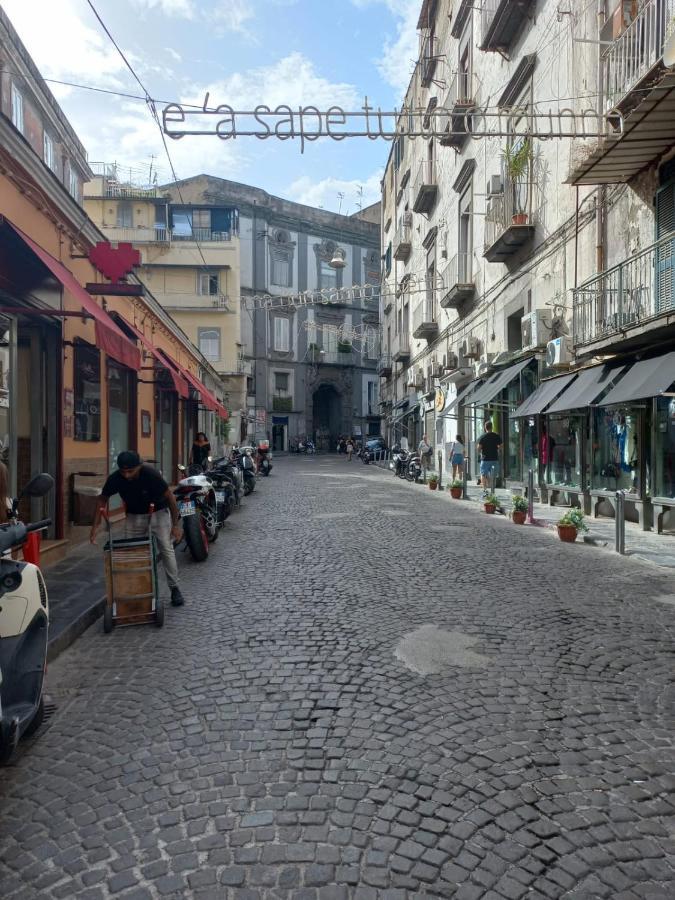 نابولي La Maison Marseille المظهر الخارجي الصورة